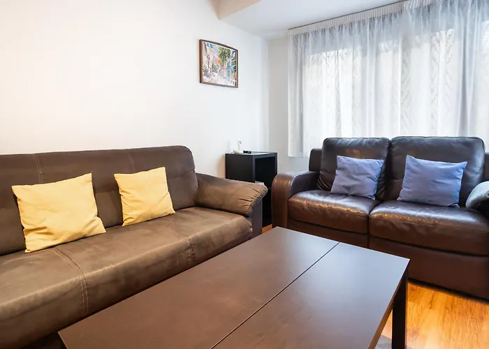 Argueelles - 3 Hab Y 1 Bano - 5 Pax - Vut-5675-as * Gijón