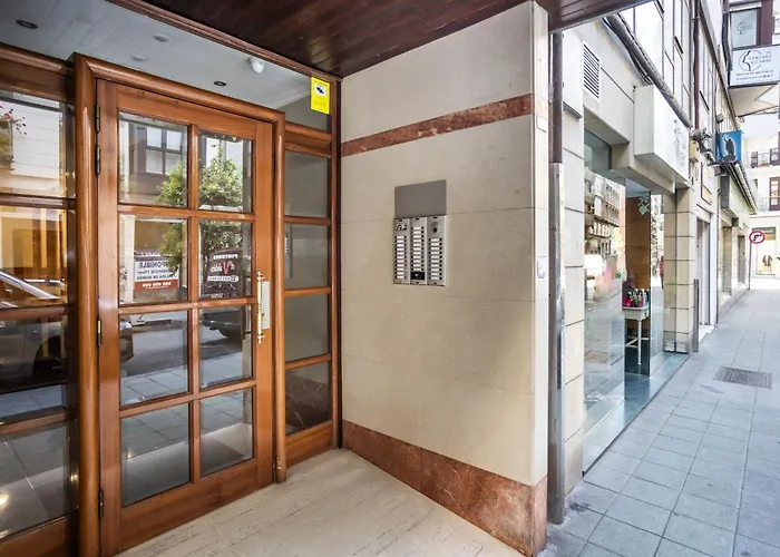 Argueelles - 3 Hab Y 1 Bano - 5 Pax - Vut-5675-as Apartment